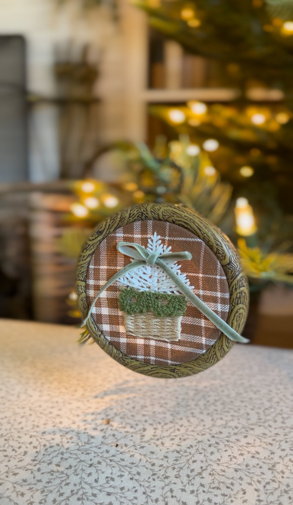 Small White Christmas Tree Basket Embroidery Ornament