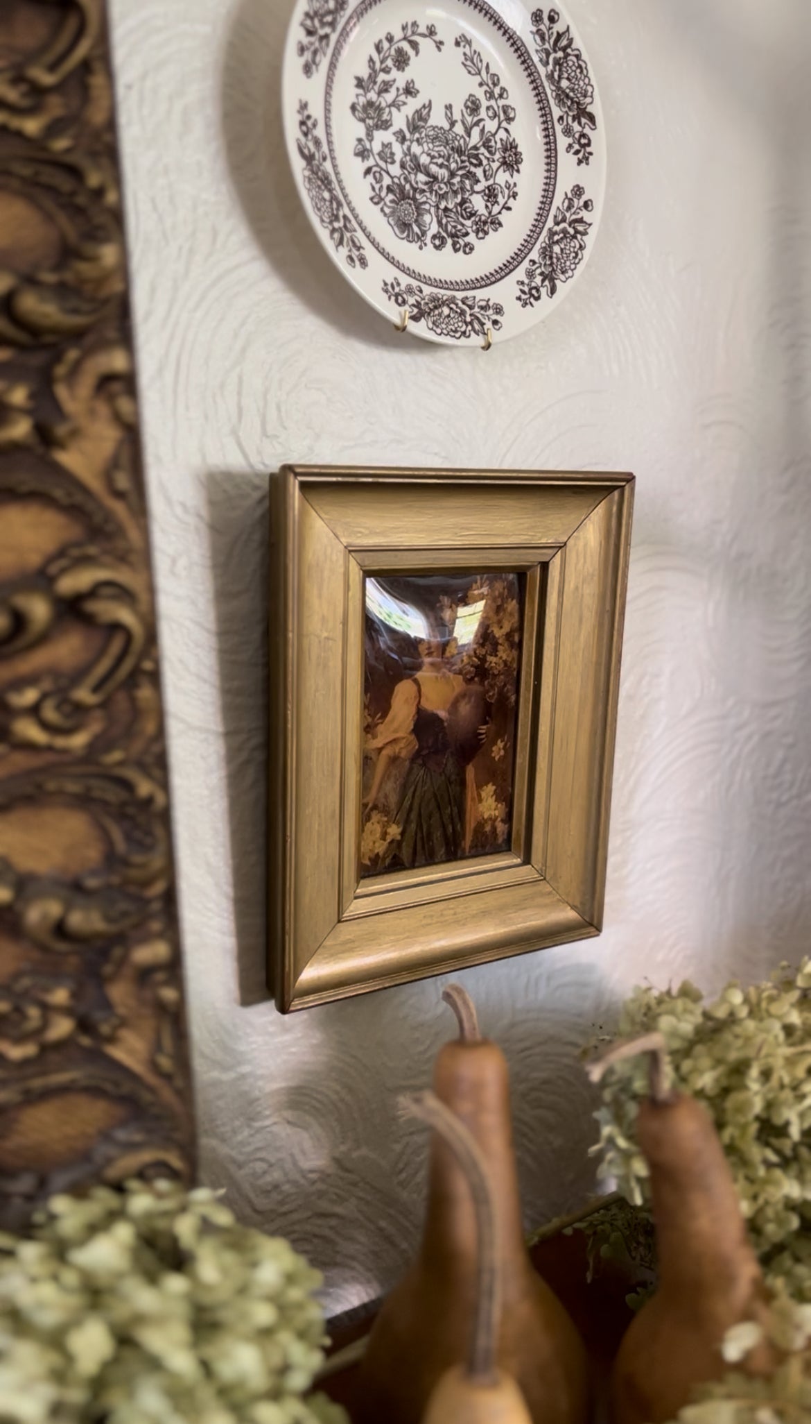 L Rudolph Rochefort Restored Portrait of Woman Holding Vase of Flowers in a Gold-painted Wooden Frame