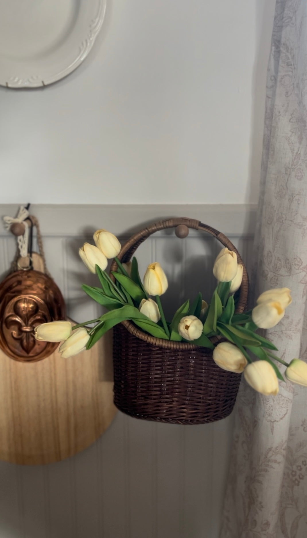 Tall Vintage Two-Toned Flower Basket (flowers not included)