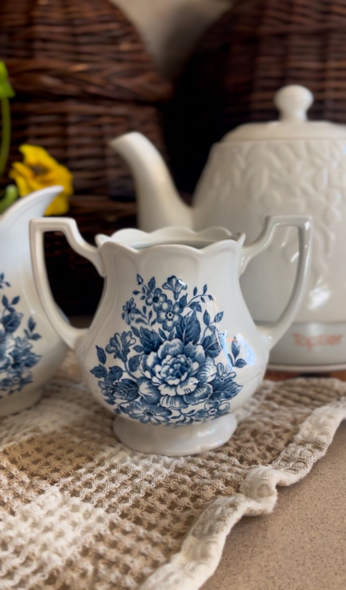 Royal Staffordshire Avondale Ironstone Sugar Bowl and Creamer Set made in England