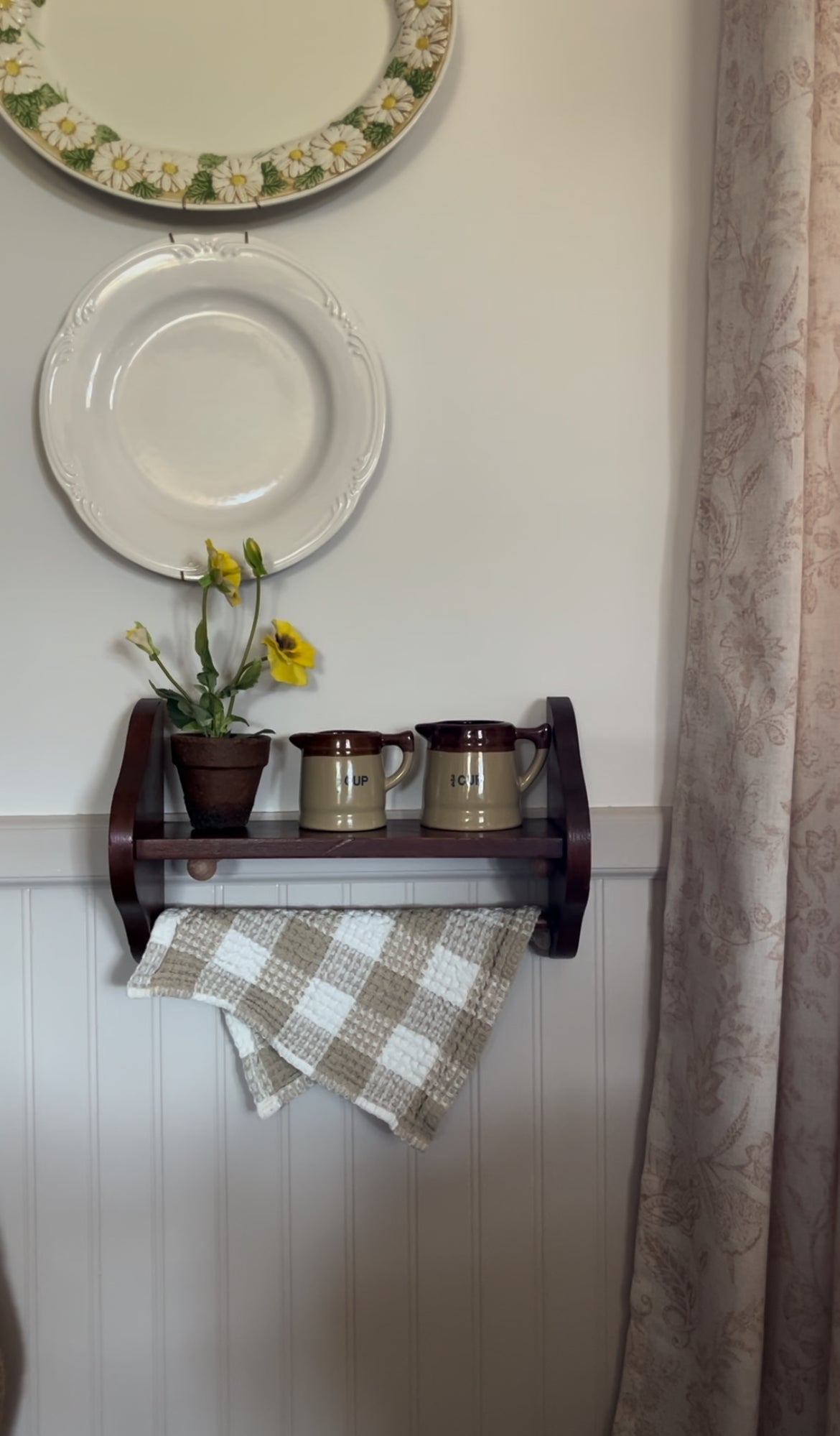 Wooden Wall Shelf with Towel Bar