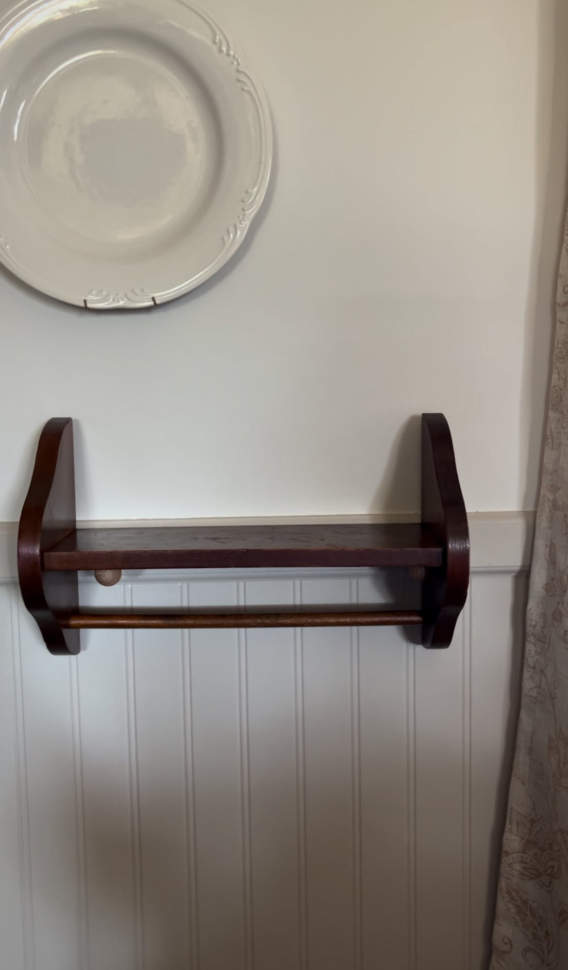 Wooden Wall Shelf with Towel Bar