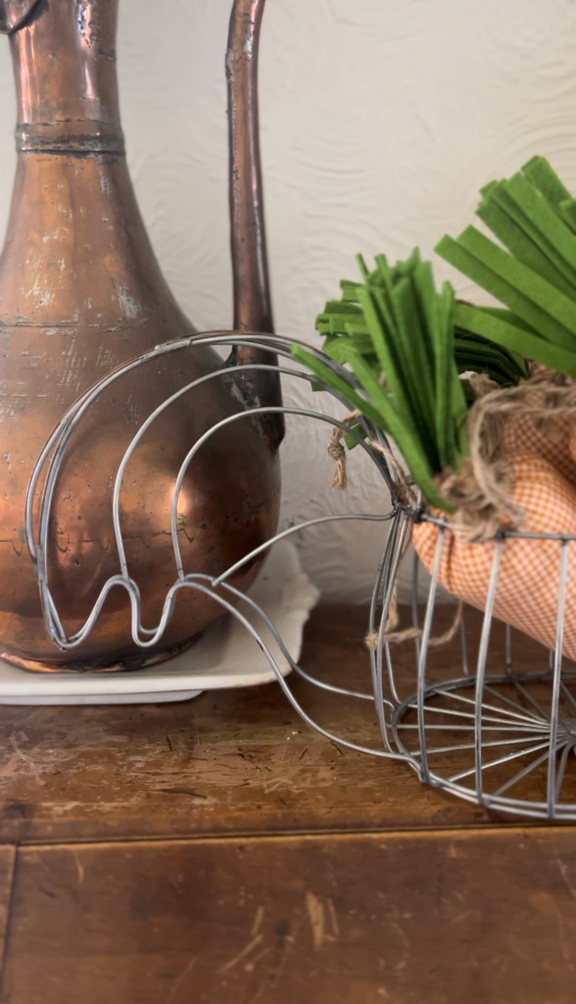 Rooster Egg Basket (fabric carrots included)