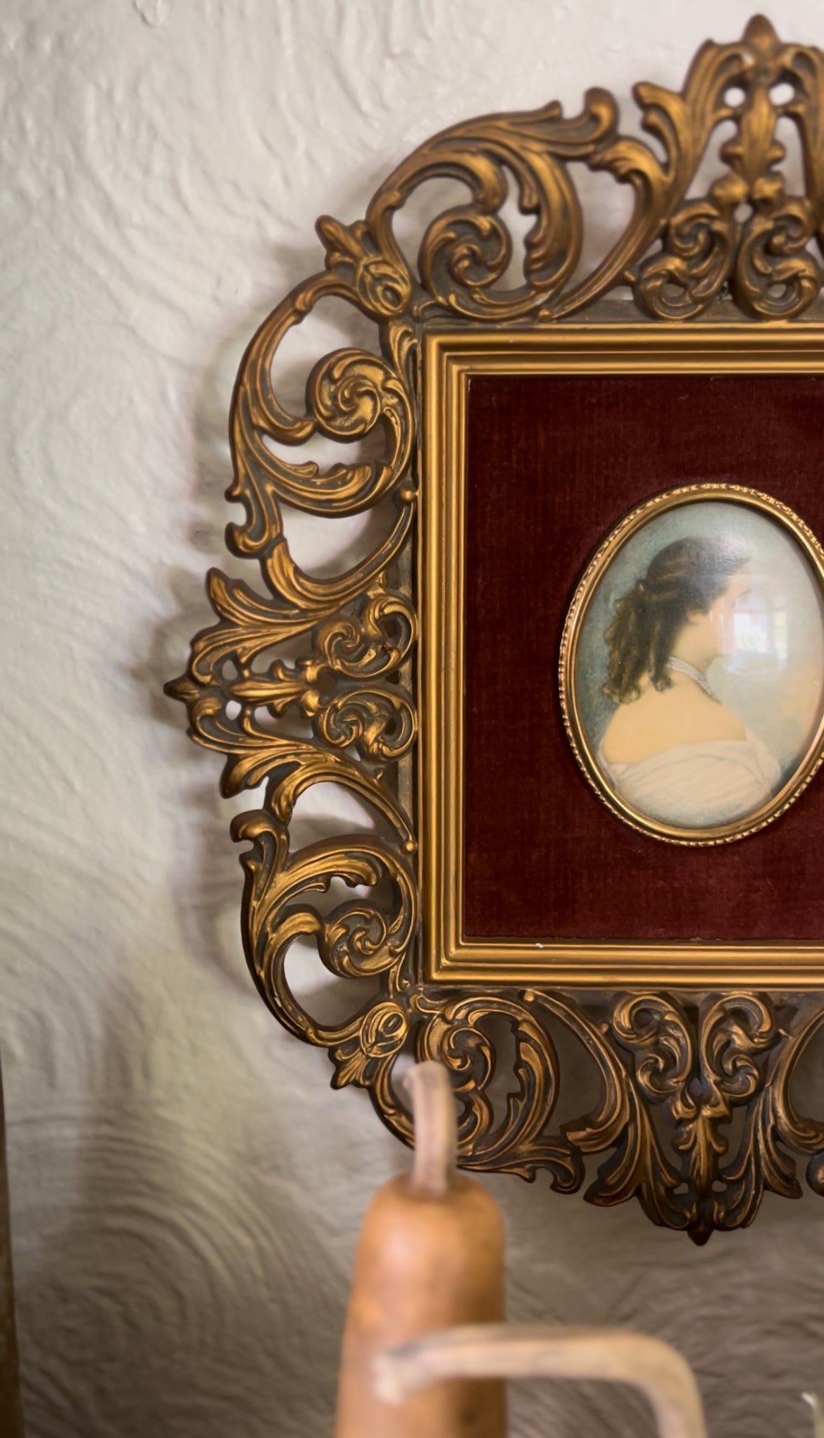 Set of 2 Portraits in Ornate Gold Frames with Velvet Matting