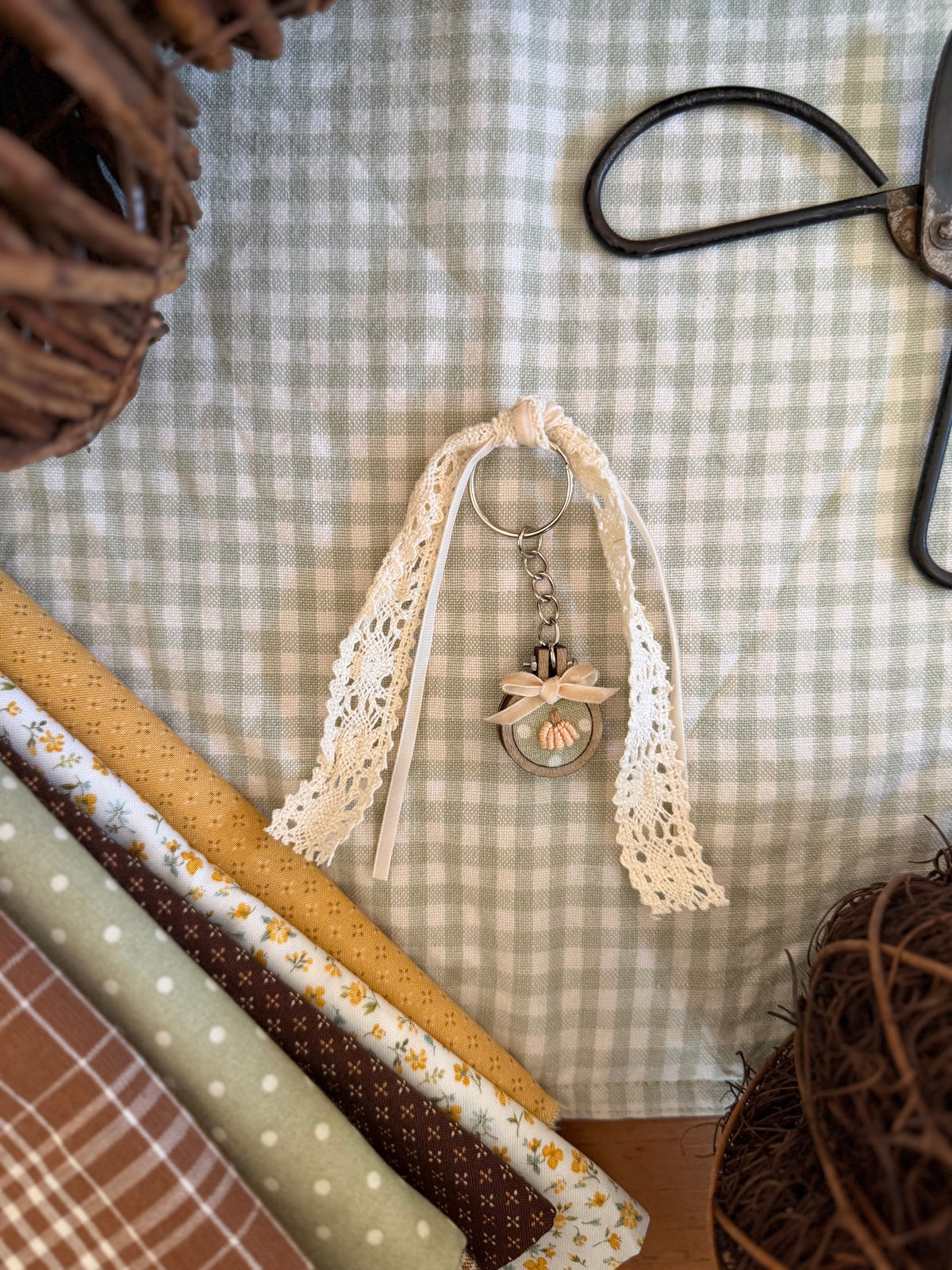 Pumpkin on Green Polka dot Fabric Embroidery Keychain