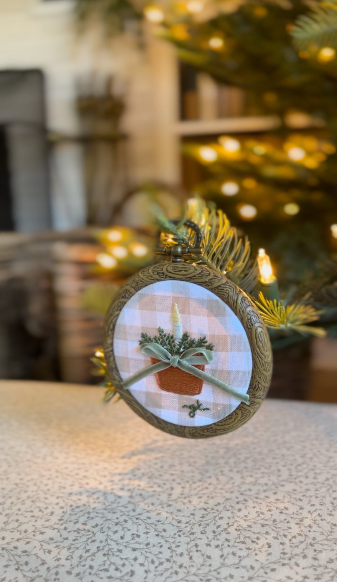 Small Terracotta Pot Candle Embroidery Ornament