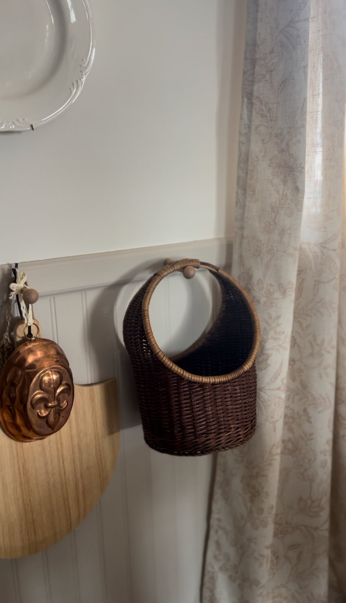 Tall Vintage Two-Toned Flower Basket (flowers not included)