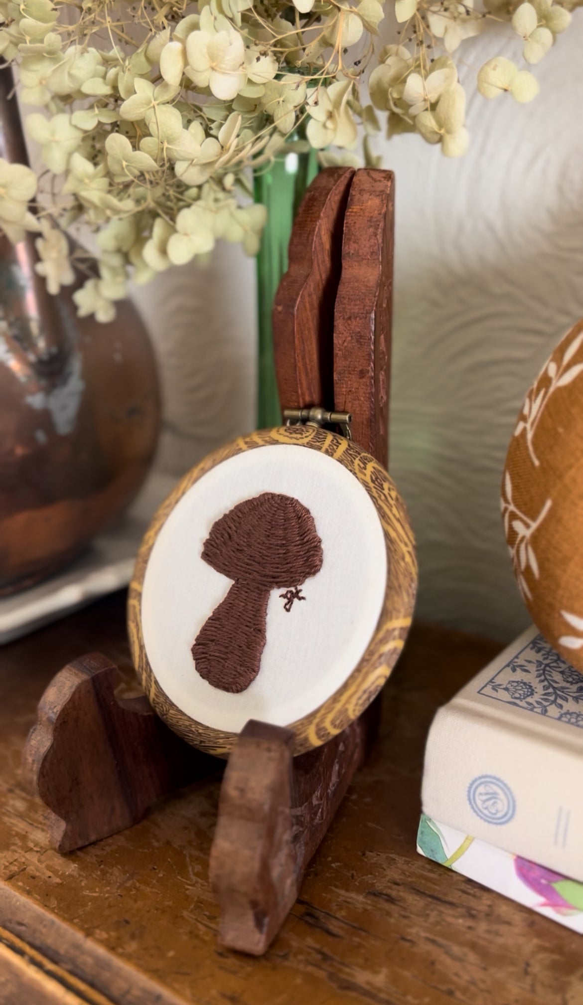 Two-Toned Wicker Mushroom Embroidery Magnet