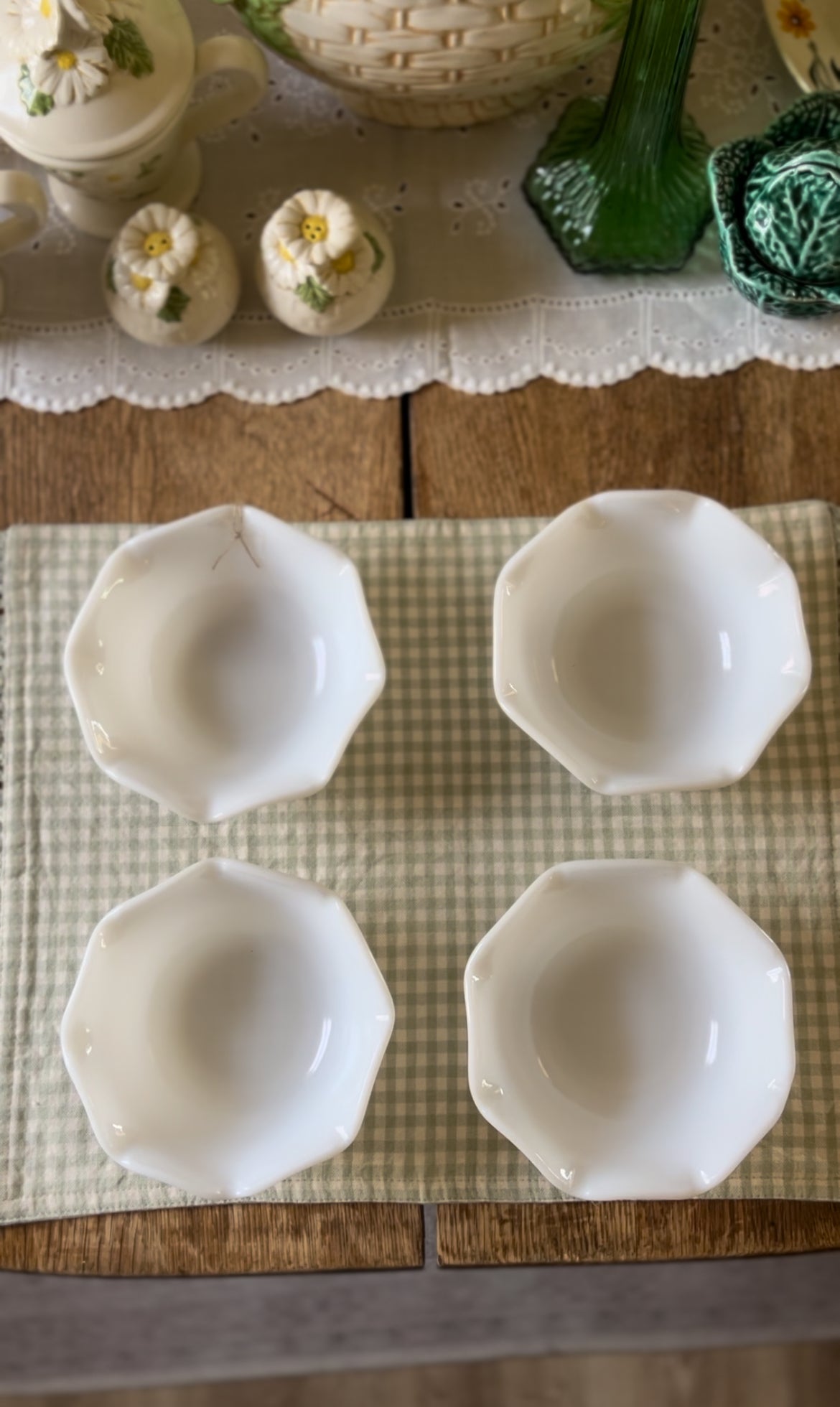 Hazel Atlas Ripple Crinoline set of 4 Bowls