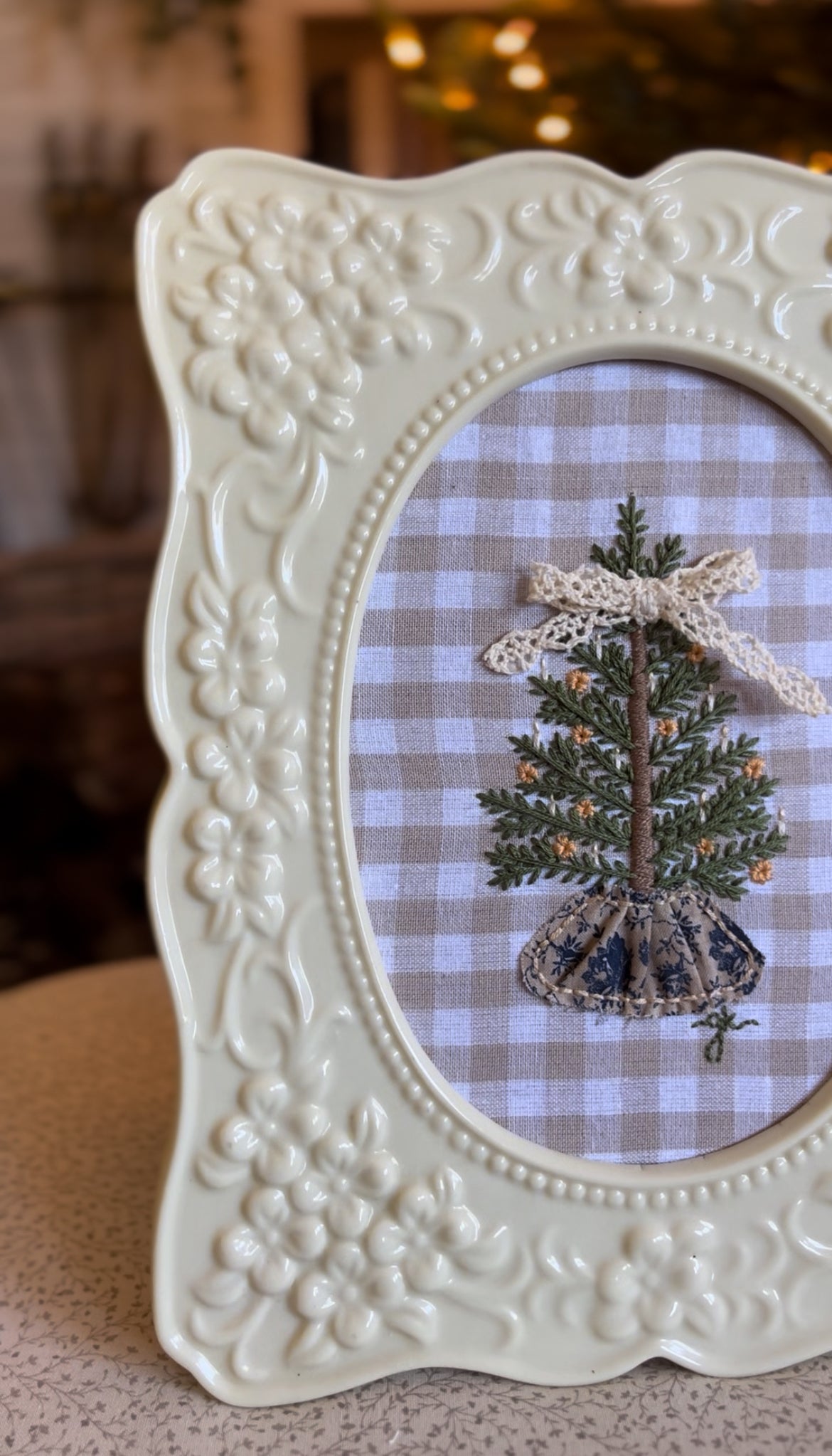 Large Christmas Tree Embroidery Frame