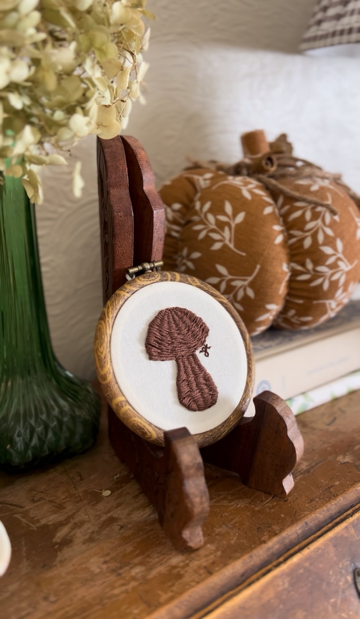 Two-Toned Wicker Mushroom Embroidery Magnet