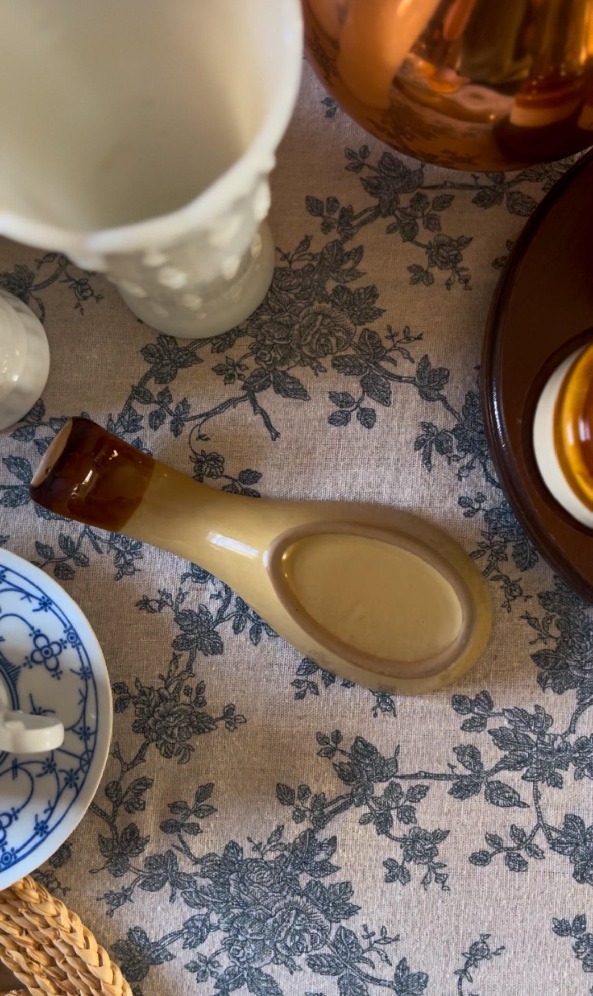 Brown Stoneware Spoon Rest