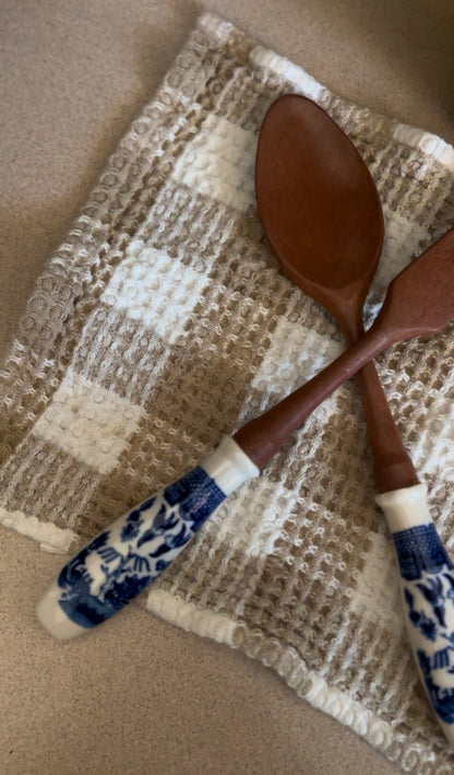 Blue Willow Salad Spoon and Fork Set