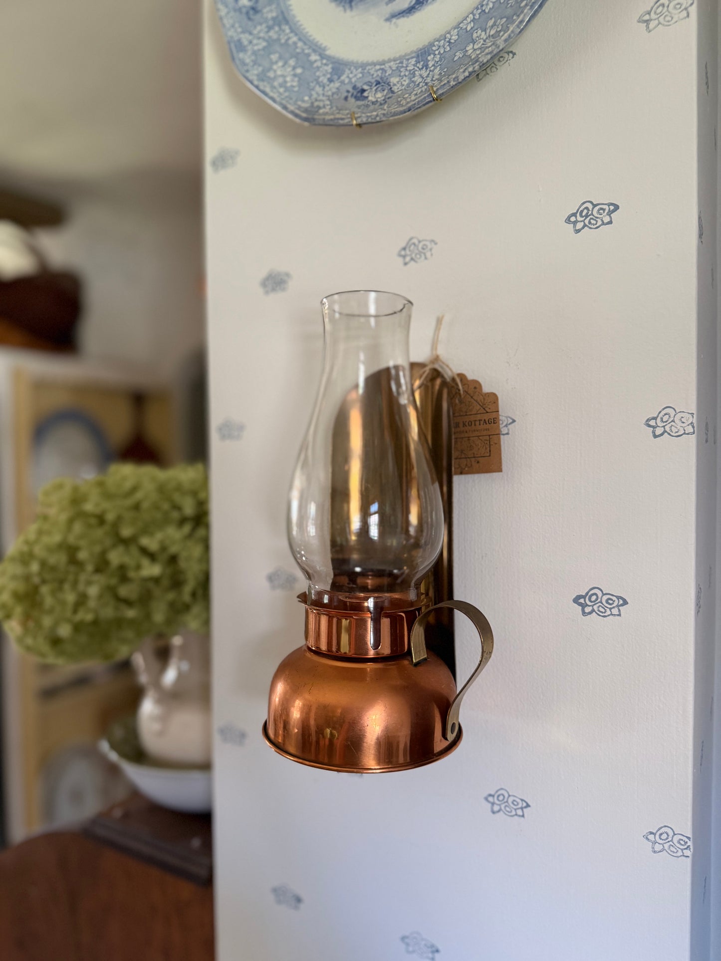 Coppercraft Guild Copper and Brass Hurricane Globe Sconce