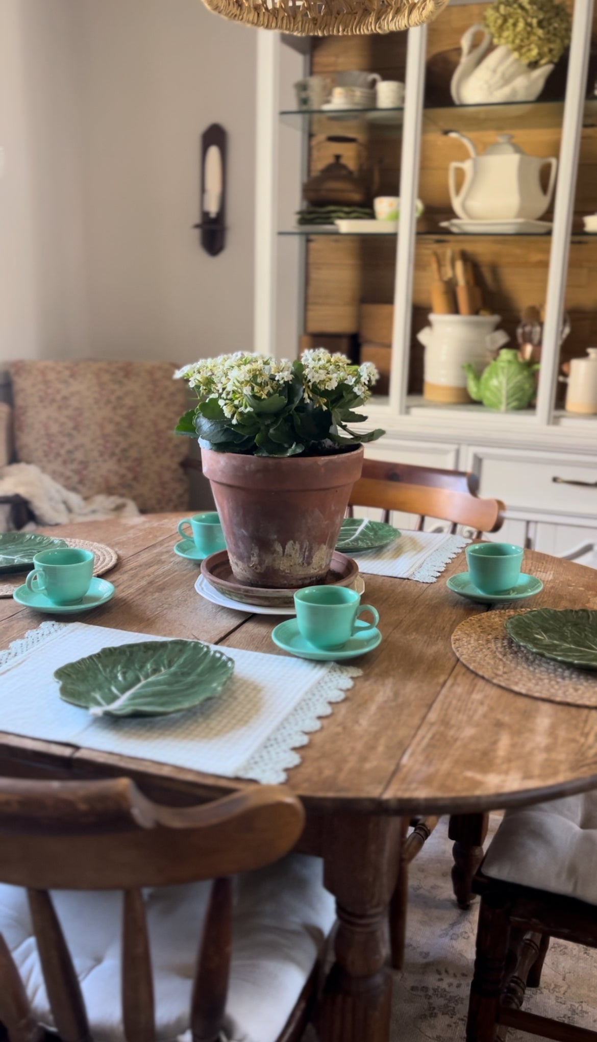 Set of 4 Fiesta Mint Green Teacups and Saucers by Homer Laughlin