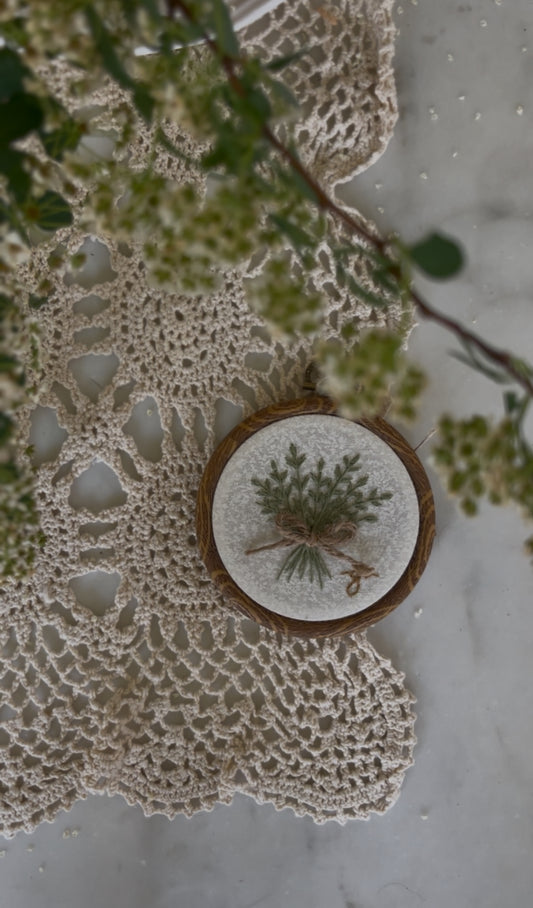 Greenery Bouquet Embroidery Magnet