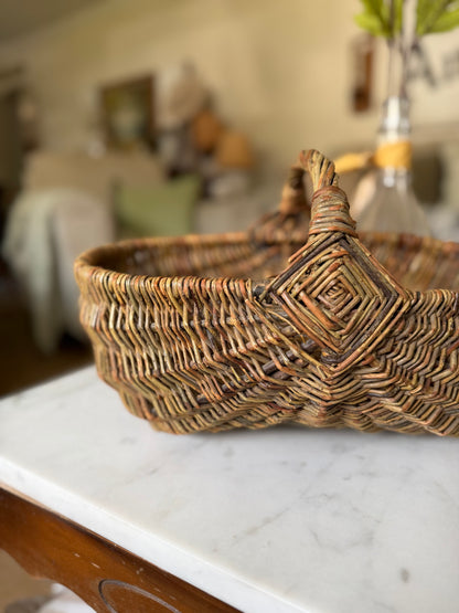 Hand-Woven Willow Buttocks Gathering Basket (flowers not included)