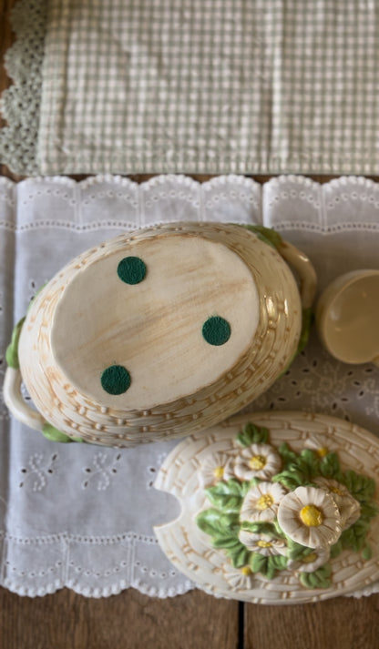 Daisy Tureen Set