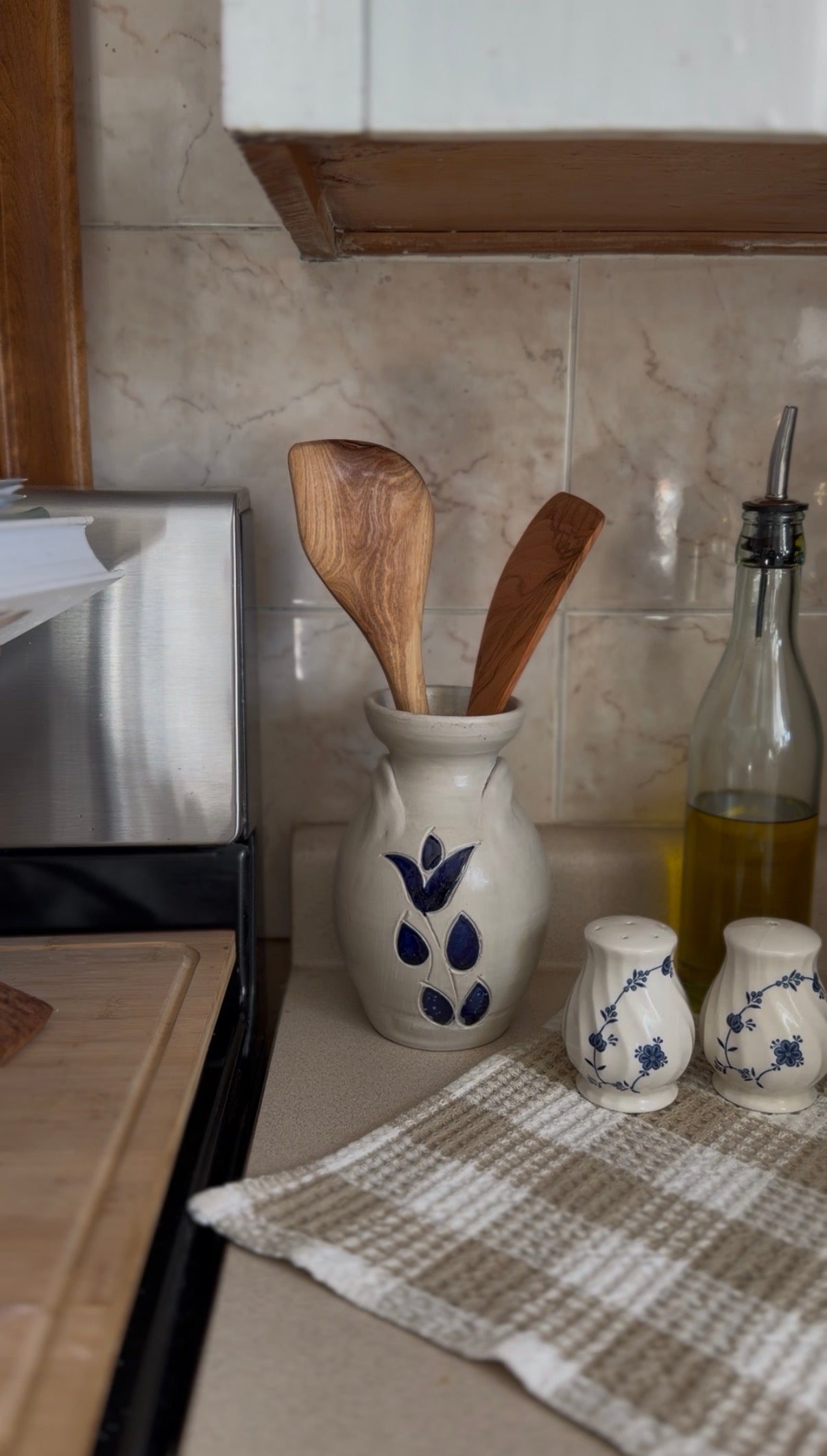 Williamsburg Pottery Jug