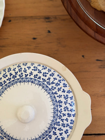 Provence Blue English Ironstone Tableware Vegetable Bowl with Lid