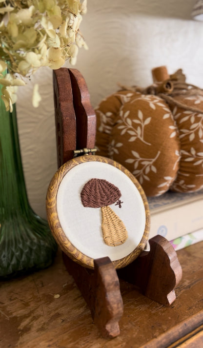 Dark Brown Wicker Mushroom Embroidery Magnet
