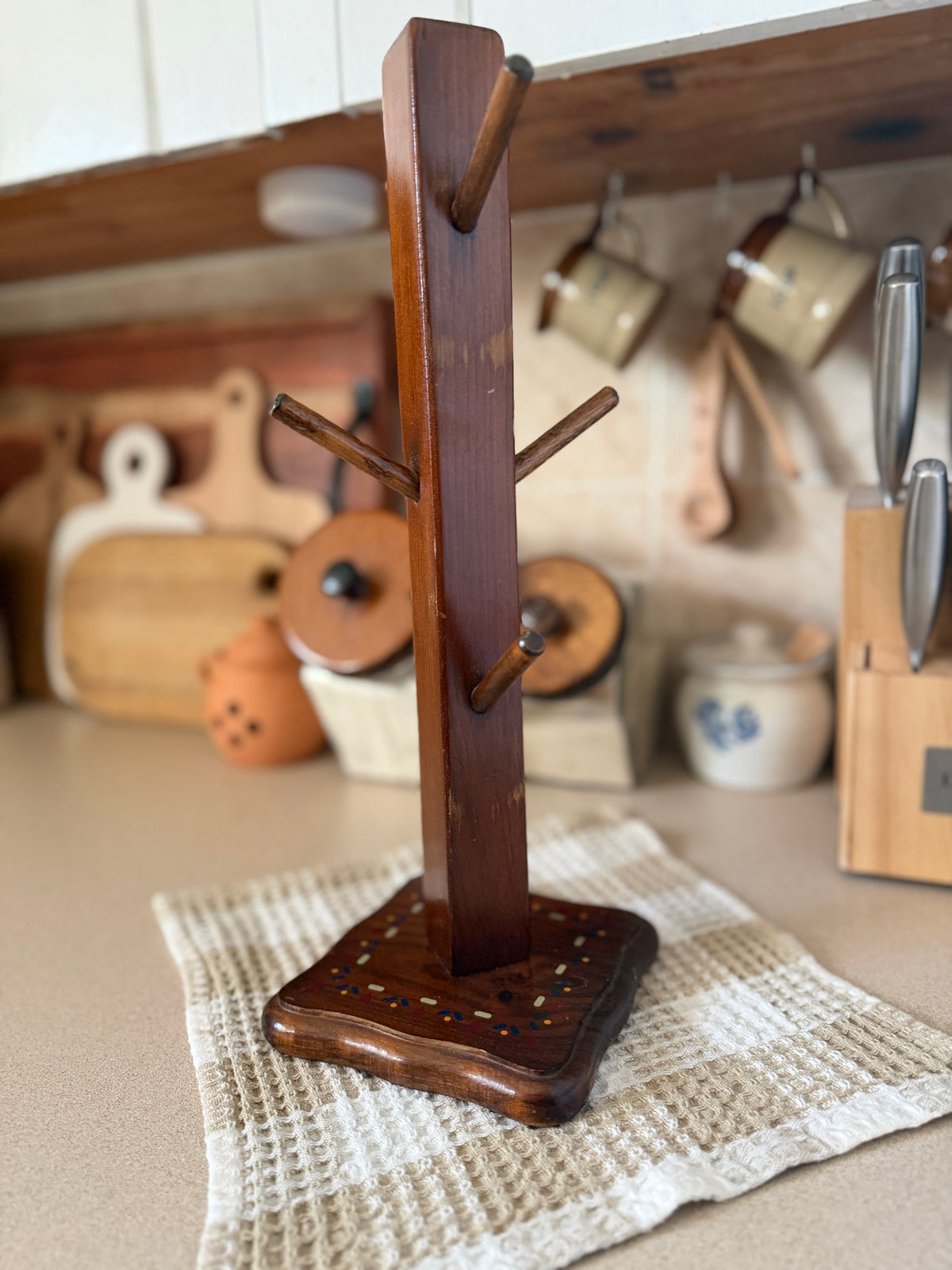 Solid Wood Mug Tree