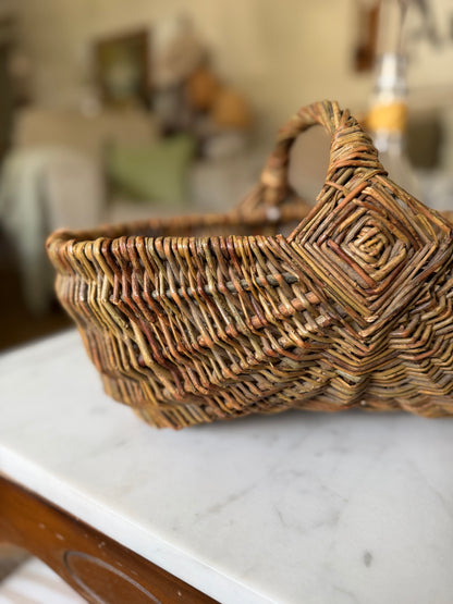 Hand-Woven Willow Buttocks Gathering Basket (flowers not included)