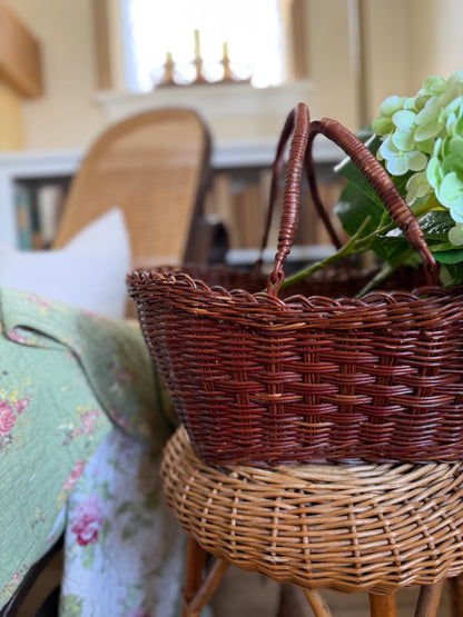 Double Handled Gathering Basket (flowers not included)