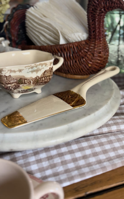 Porcelain White and Etched Gold Cake Server