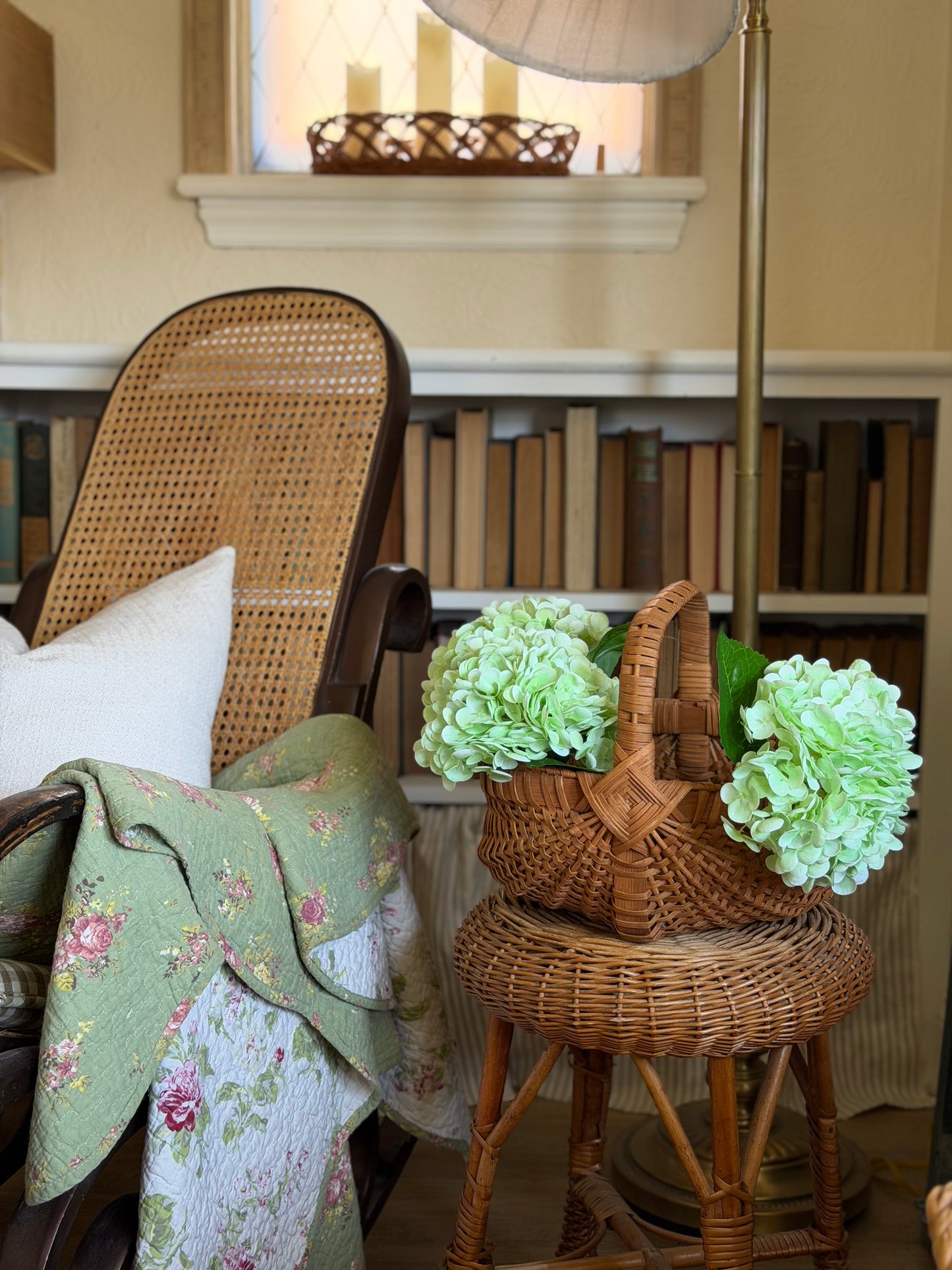 Handmade Buttocks Gathering Basket (flowers not included)