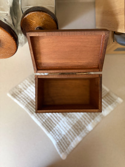 Wooden Recipe Card Box with Pineapple Carving