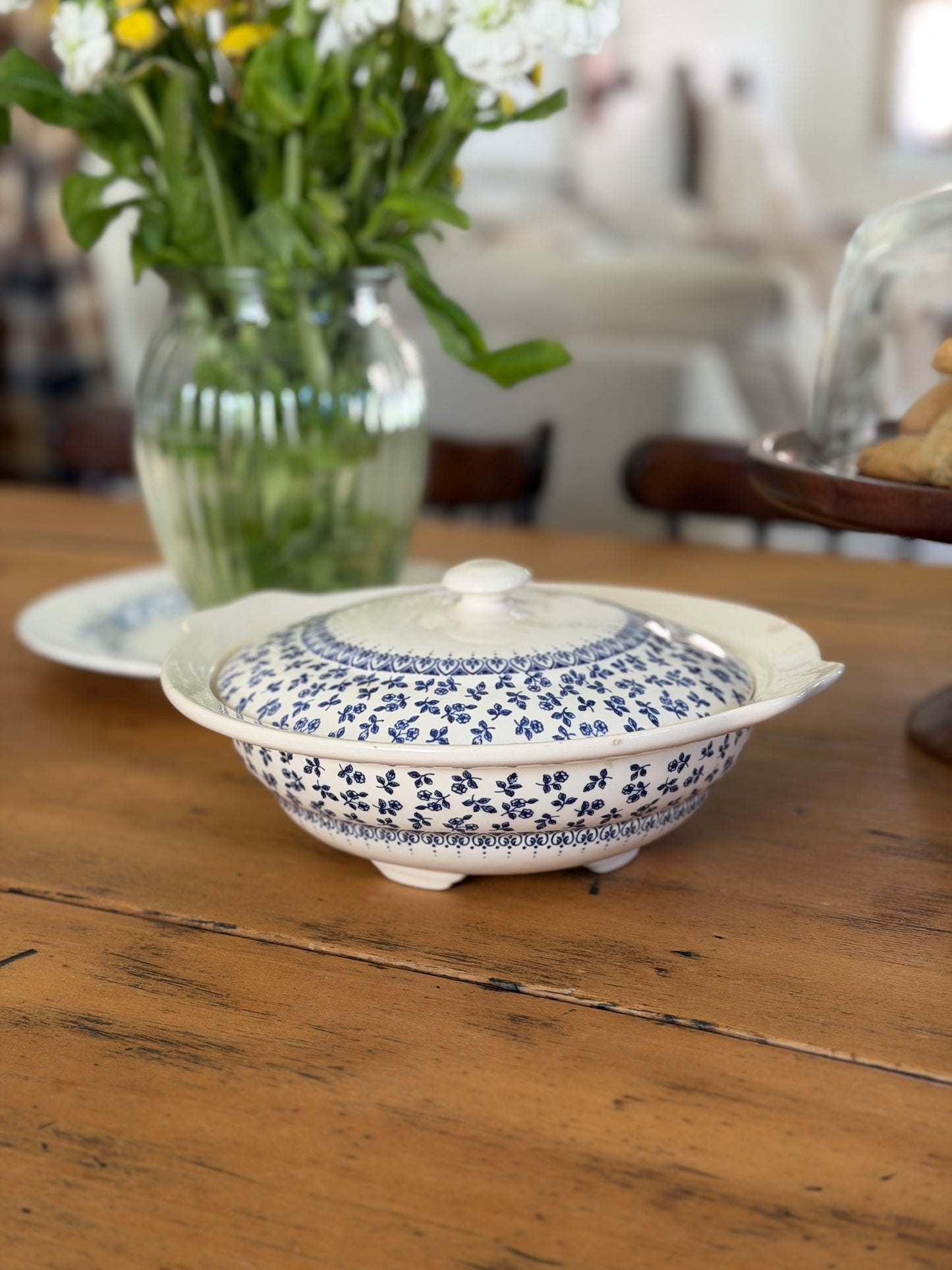 Provence Blue English Ironstone Tableware Vegetable Bowl with Lid
