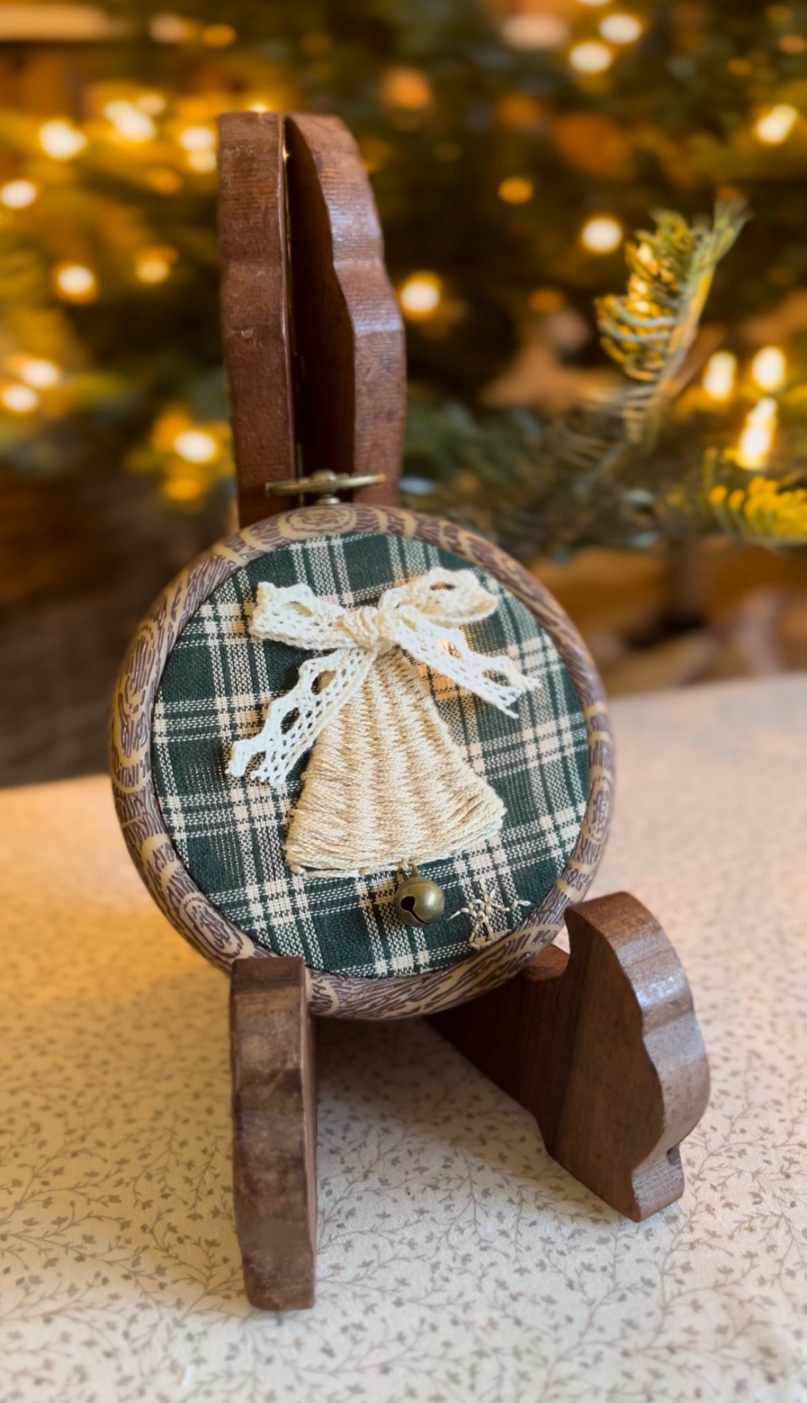 Small Wicker Bell Embroidery Magnet