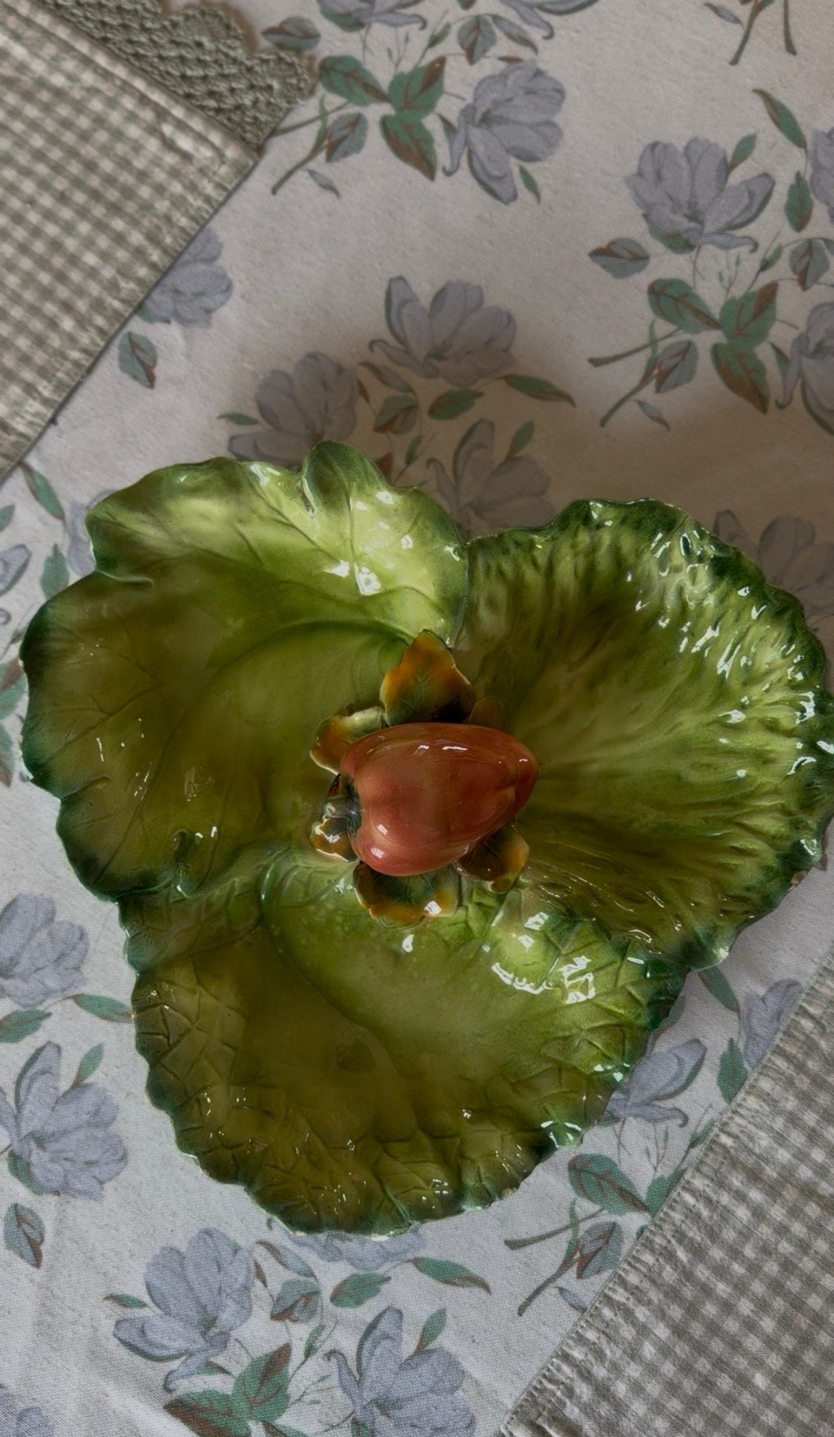 Lettuce Vegetable Divided Serving Plate made in Italy