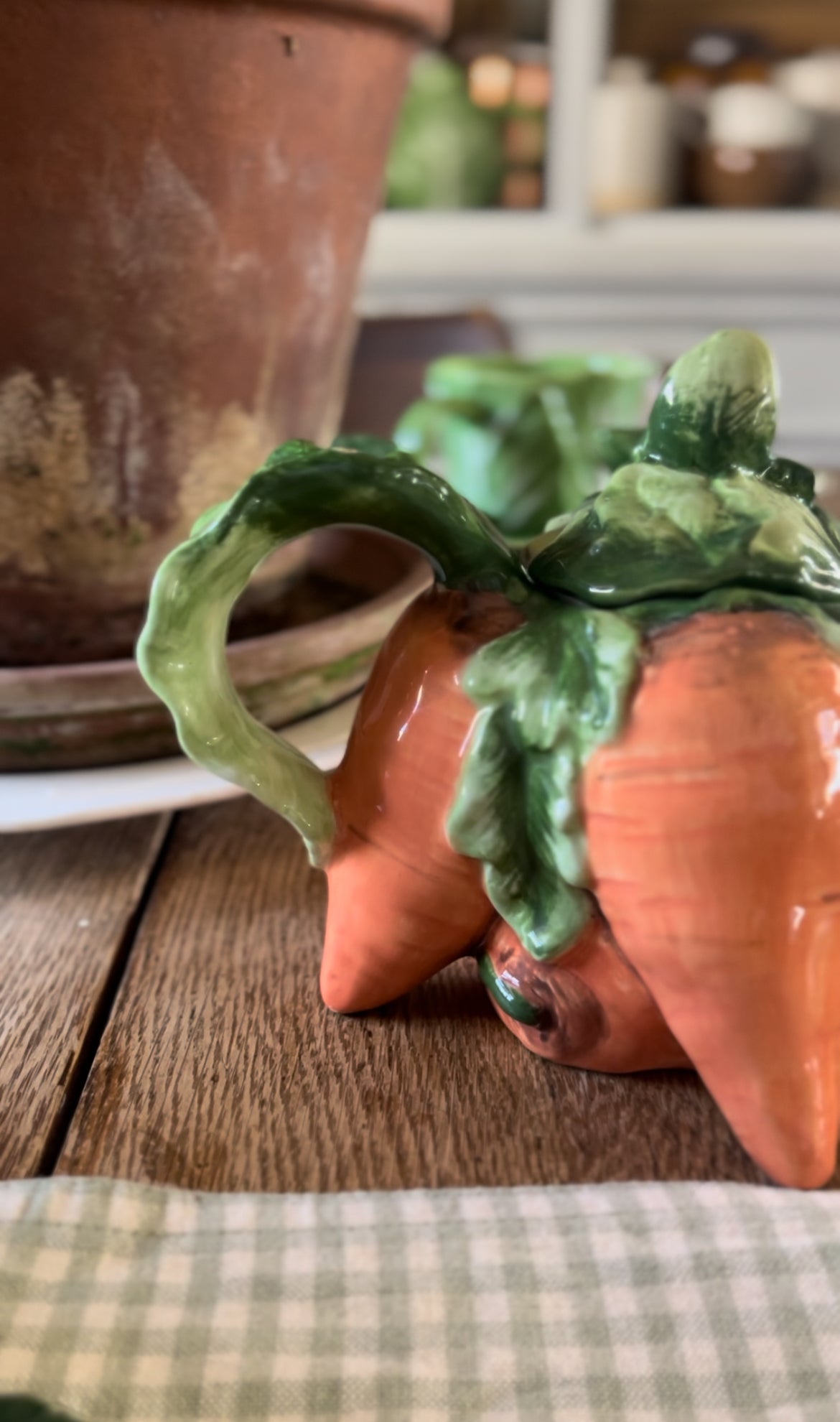 Carrot Patch Teapot