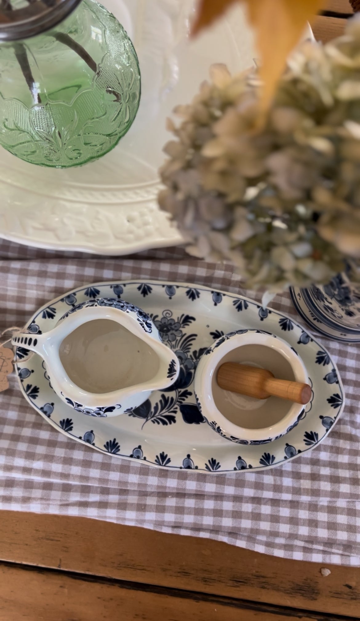 Delft Holland Teapot, Sugar Dish, Creamer, and Tray Set