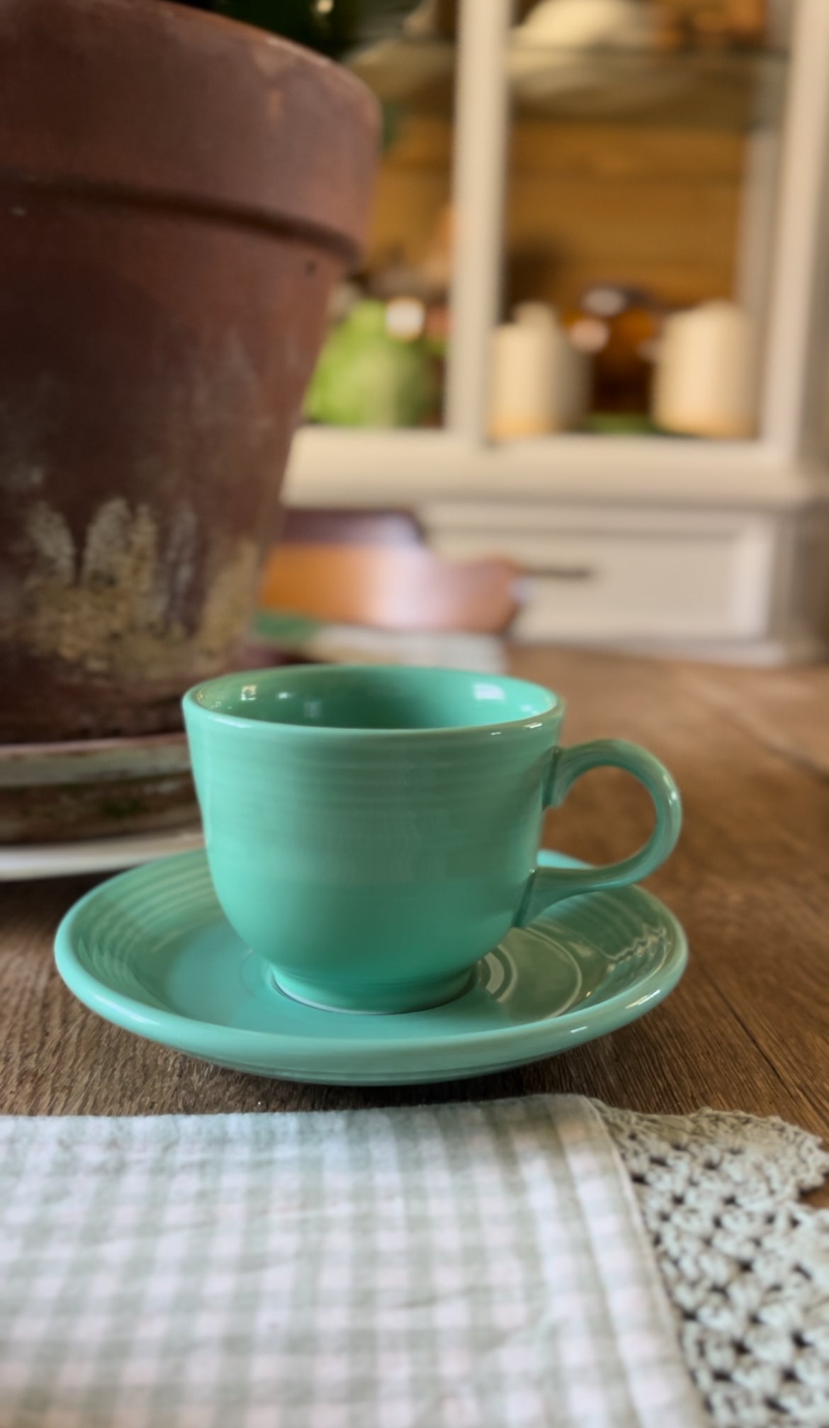 Set of 4 Fiesta Mint Green Teacups and Saucers by Homer Laughlin