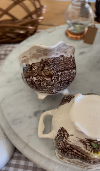 Olde English Countryside Creamer and Sugar Dish Set from England