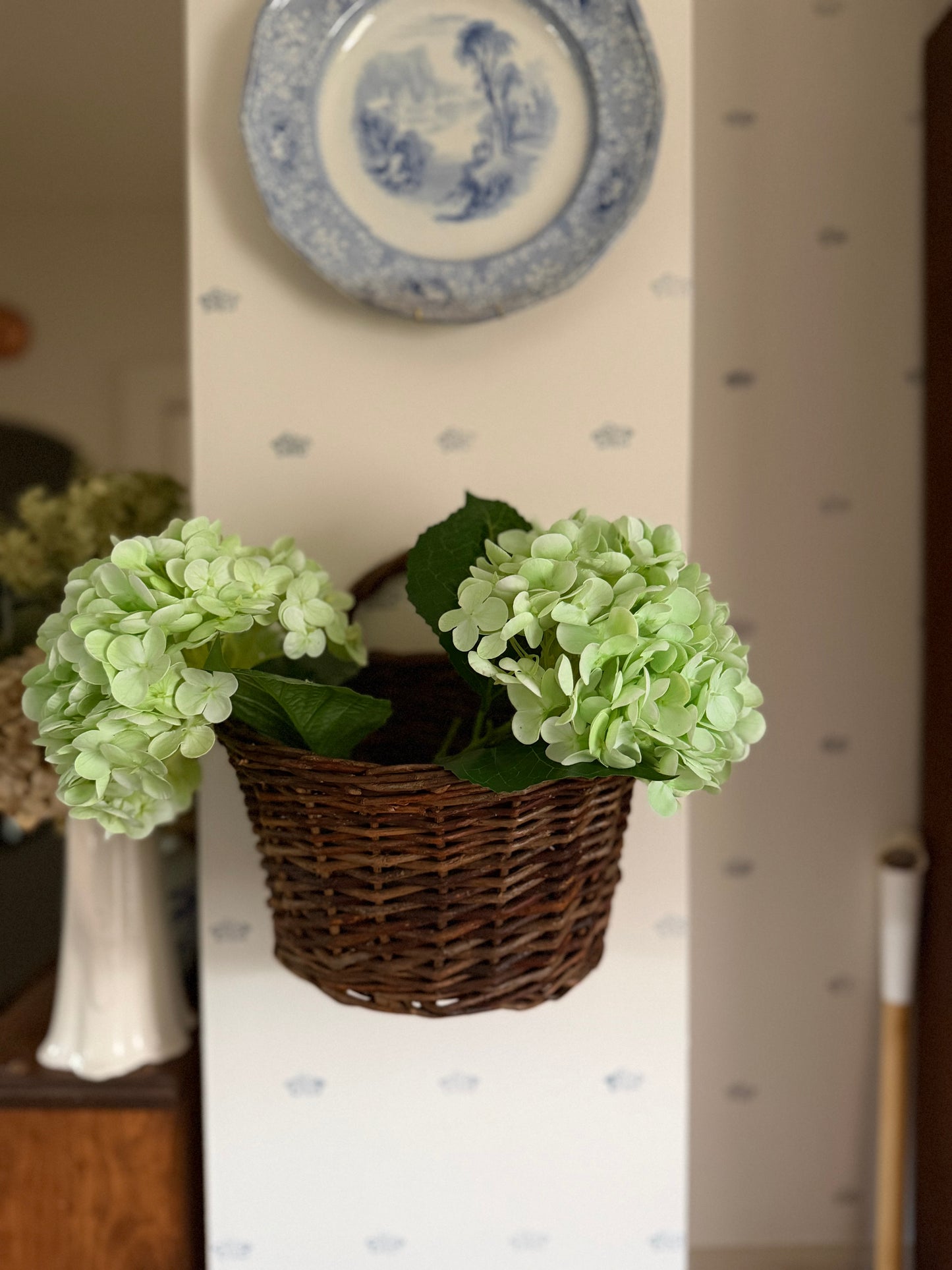 Handwoven Willow Wall Basket (flowers not included)