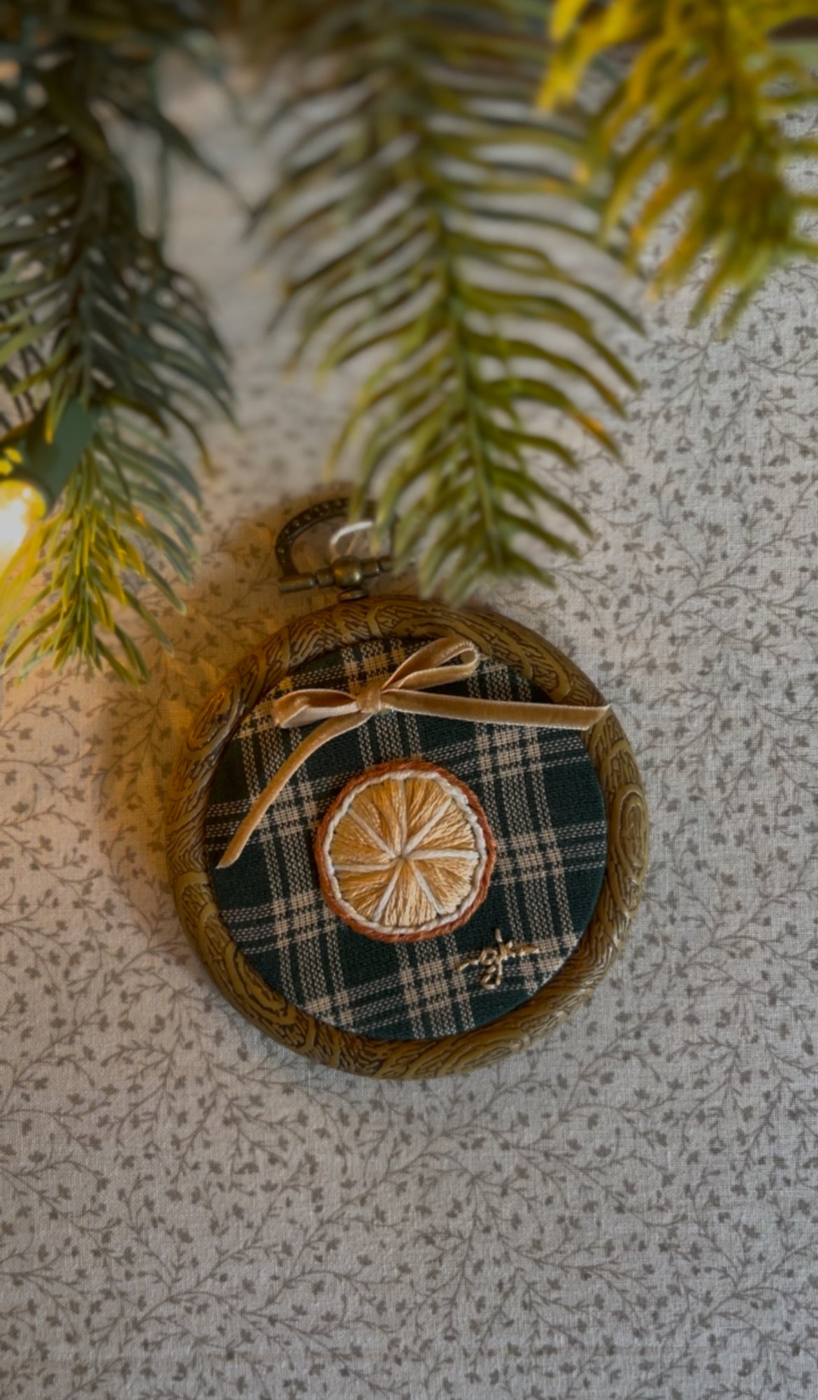 Small Dried Orange Green Flannel Embroidery Ornament
