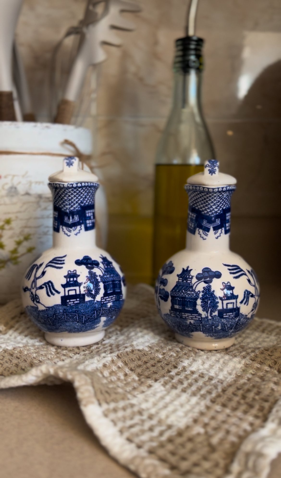 Blue Willow Oil and Vinegar Cruets