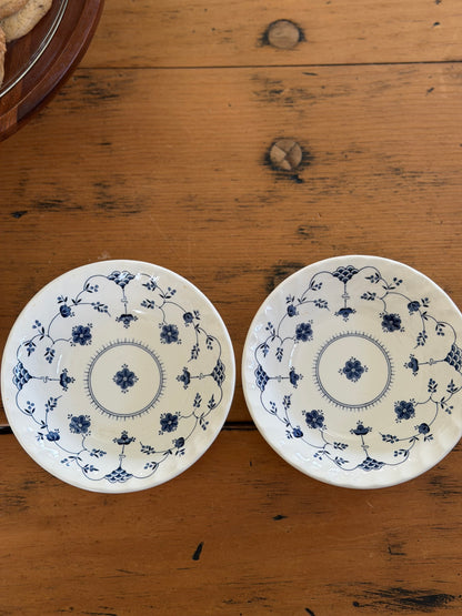 The Georgian Collection 29 piece Dinnerware Set in the "Finlandia" Pattern made in Churchill England
