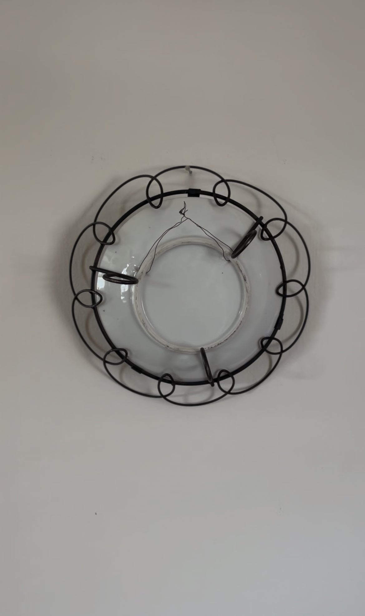 Wire Basket with Fruit Plate for Wall Hanging