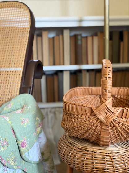 Handmade Buttocks Gathering Basket (flowers not included)