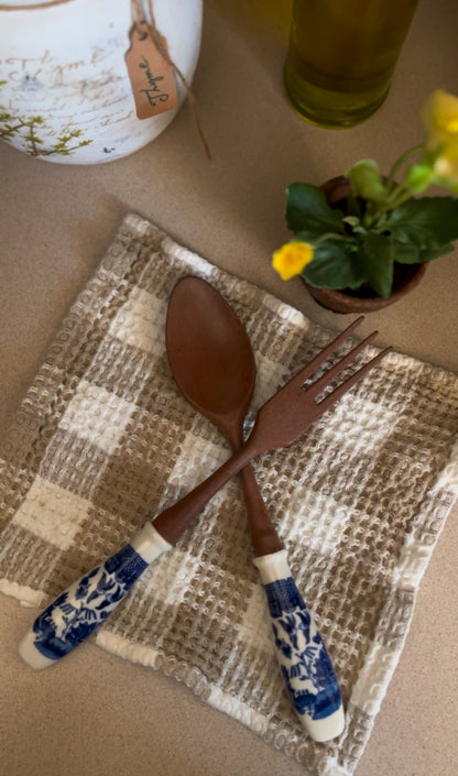 Blue Willow Salad Spoon and Fork Set