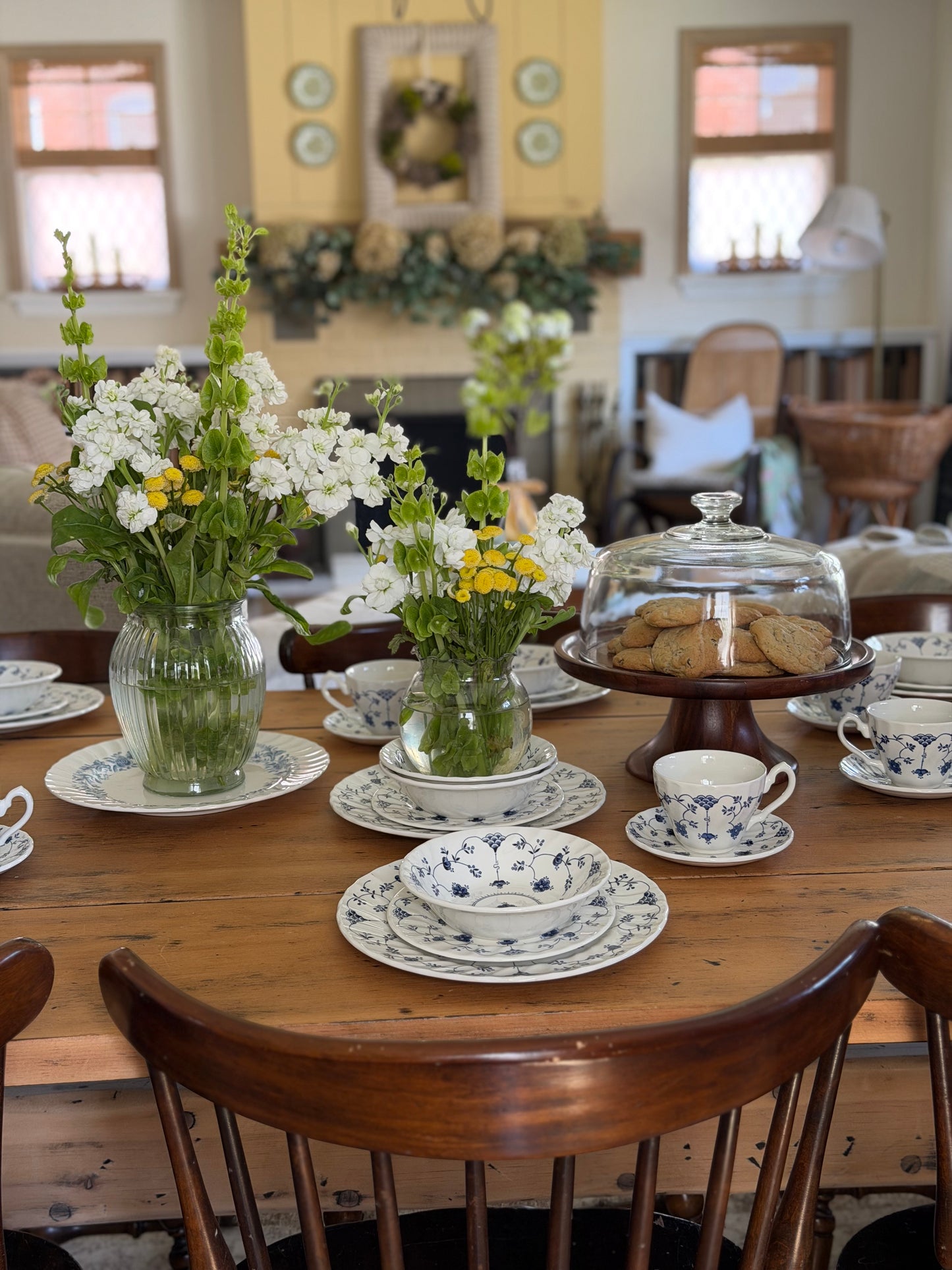 The Georgian Collection 29 piece Dinnerware Set in the "Finlandia" Pattern made in Churchill England