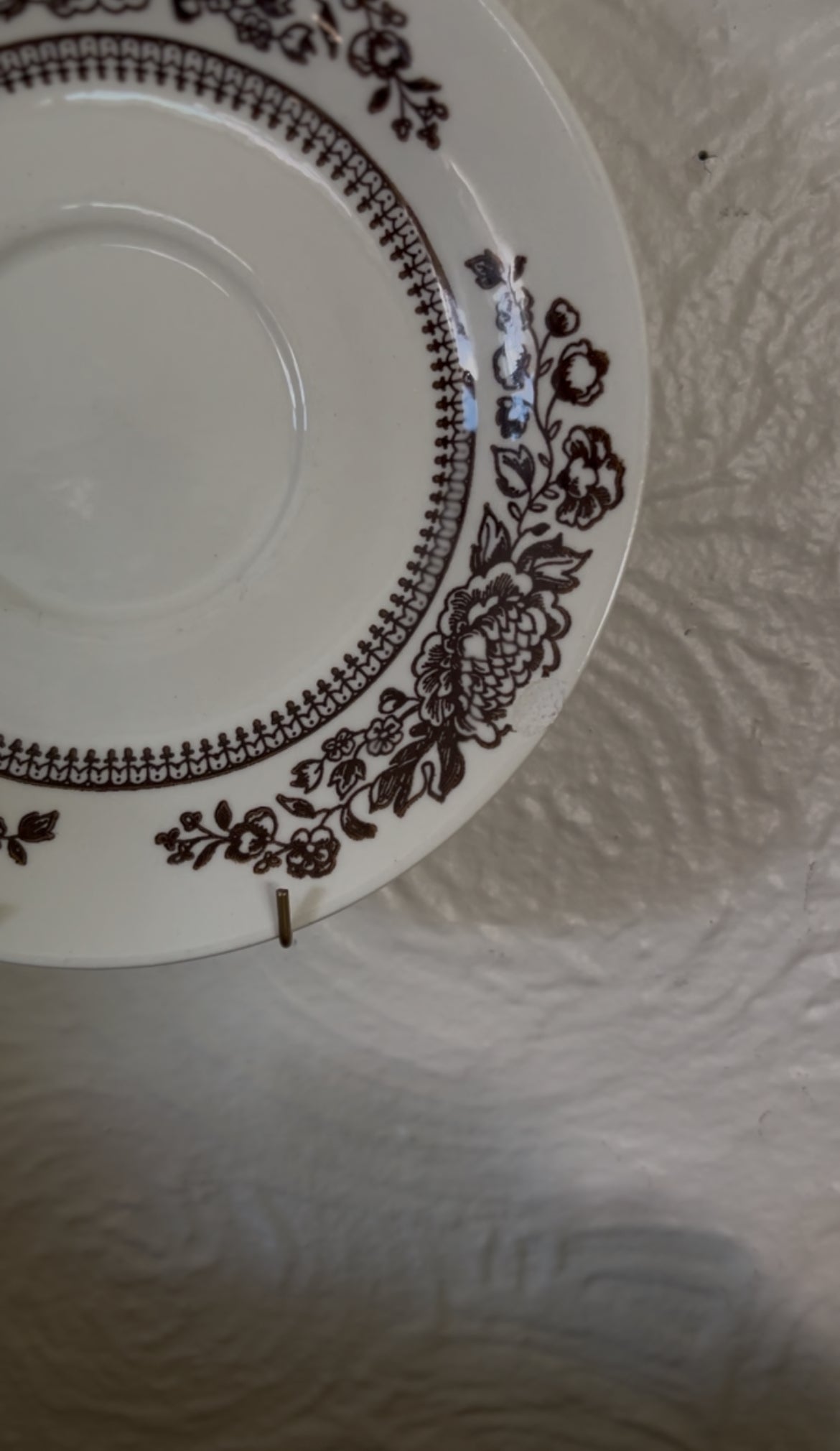 Royal China USA Brown Sussex Plate (2 dessert plates and 2 saucers available)