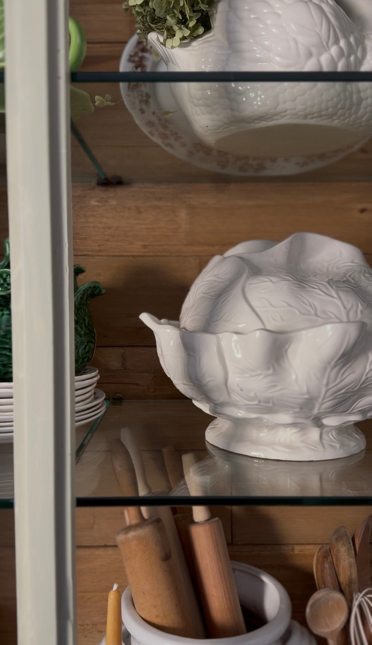 Holland Mold White Cabbage Soup Tureen