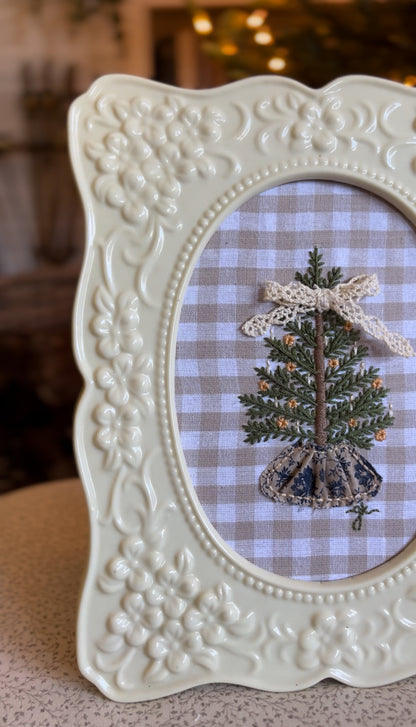 Large Christmas Tree Embroidery Frame