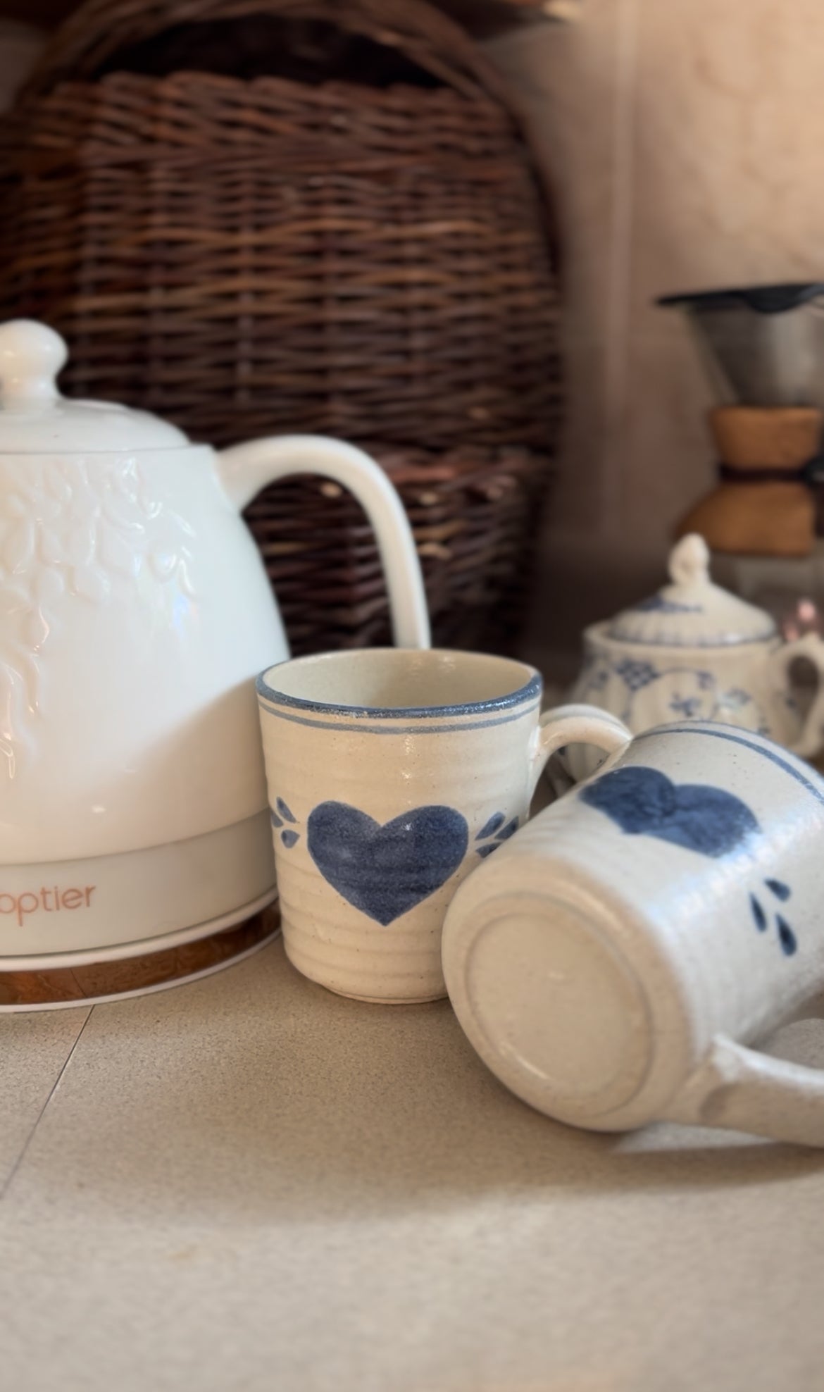 Set of 2 Blue Pottery Mugs with Hearts